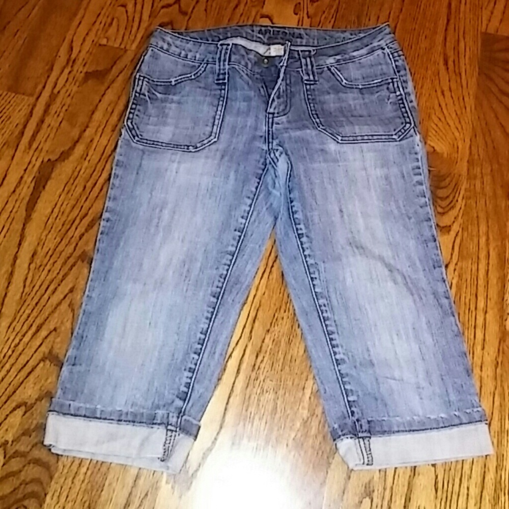 Arizona Capri jeans